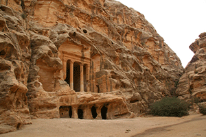 Little_Petra_Sandstone_Carvings