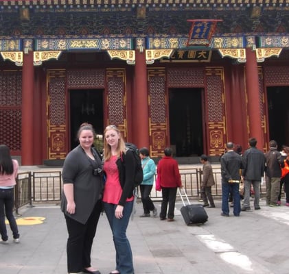 great wall of china trekkers 