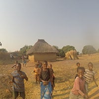 Children_playing_in_village_Zambia.jpg