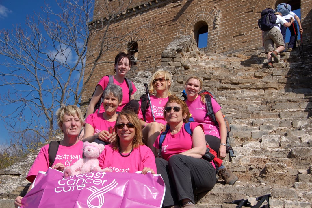 Fundraisers__on_Great_Wall_of_China_Steps