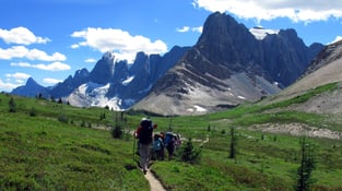 Yamnuska Hiking 8.jpg Yamnuska Hiking 8.jpg